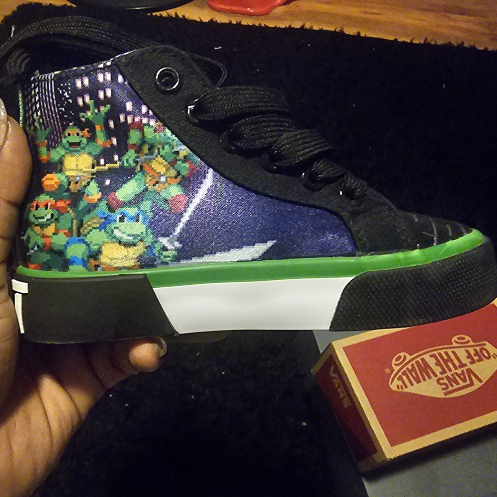 Teenage Mutant ninja turtles sneakers